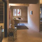 Art Gallery - Tuscany - Medieval Town Close To Florence, Pisa, Lucca, Chianti Zone, Versilia *