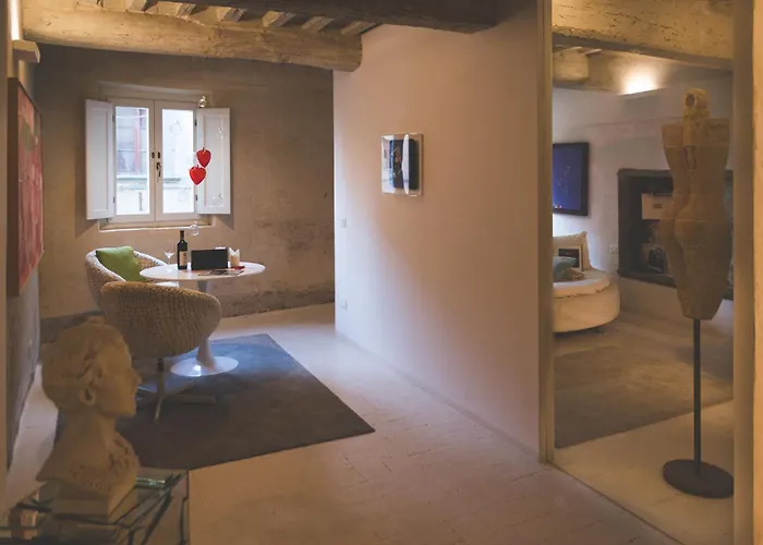 Art Gallery - Tuscany - Medieval Town Close To Florence, Pisa, Lucca, Chianti Zone, Versilia Σπίτι διακοπών *