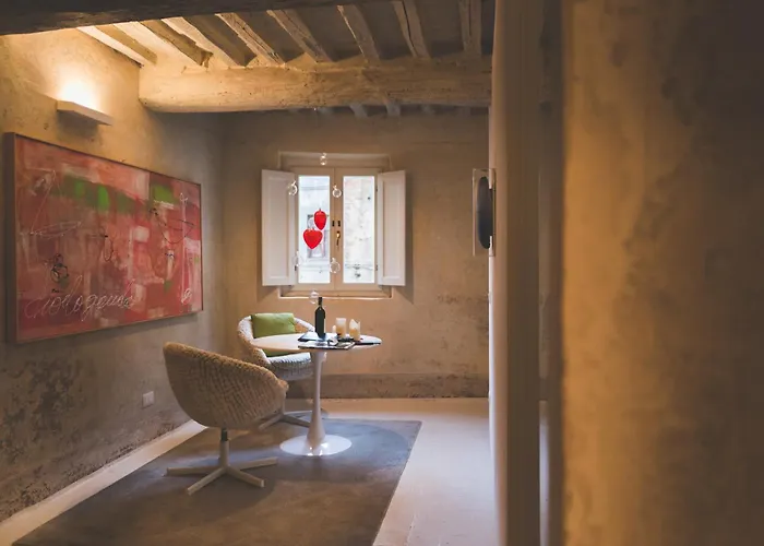 Σπίτι διακοπών Art Gallery - Tuscany - Medieval Town Close To Florence, Pisa, Lucca, Chianti Zone, Versilia Santa Maria a Monte